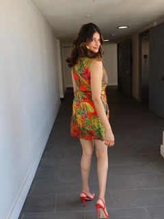 Richa Moorjani feet photo 11