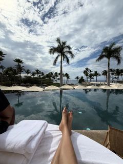 Richa Moorjani feet photo 6