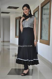 Richa Panai feet photo 13
