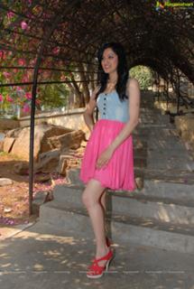 Richa Panai feet photo 4