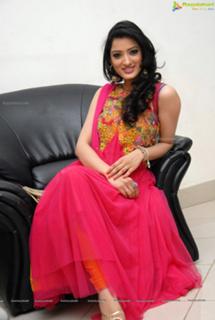 Richa Panai feet photo 12