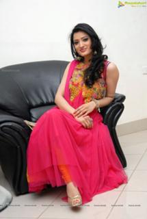 Richa Panai feet photo 11
