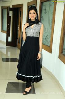 Richa Panai feet photo 19