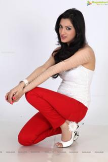 Richa Panai feet photo 16