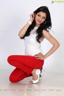 Richa Panai feet photo 12
