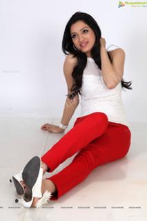 Richa Panai feet photo 11