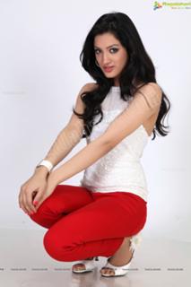 Richa Panai feet photo 7