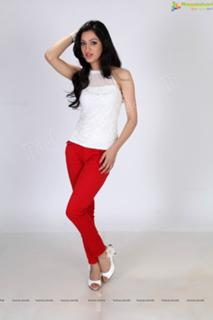 Richa Panai feet photo 20