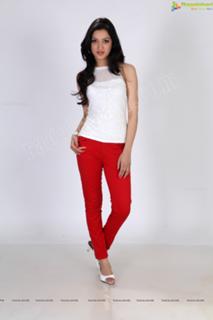 Richa Panai feet photo 17