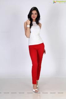 Richa Panai feet photo 12
