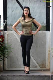 Richa Panai feet photo 7
