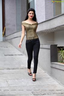 Richa Panai feet photo 20