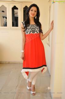 Richa Panai feet photo 20