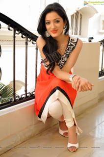 Richa Panai feet photo 2