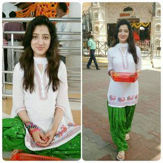 Richa Panai feet photo 19