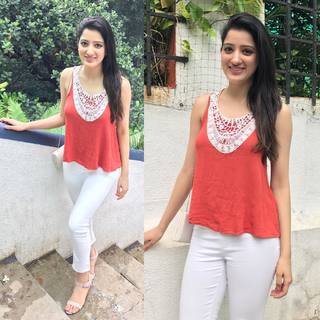 Richa Panai feet photo 7