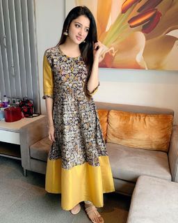 Richa Panai feet photo 9