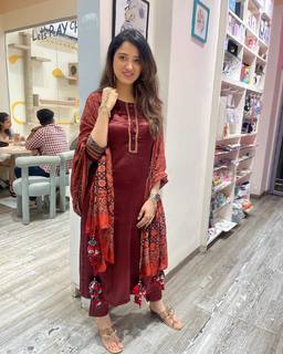Richa Panai feet photo 12