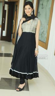 Richa Panai feet photo 11