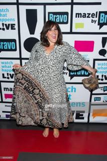 Ricki Lake feet photo thumbnail
