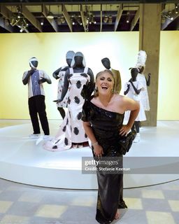 Ricki Lake feet photo thumbnail