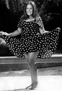 Ricki Lake feet photo thumbnail