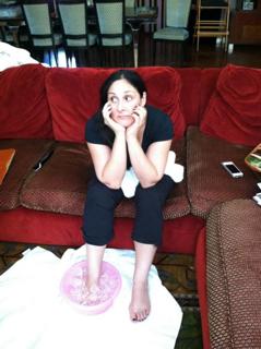 Ricki Lake feet photo thumbnail