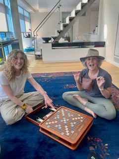 Ricki Lake feet photo thumbnail