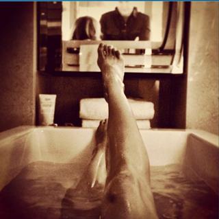 Ricki-Lee Coulter feet photo 10