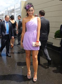 Ricki-Lee Coulter feet photo 5