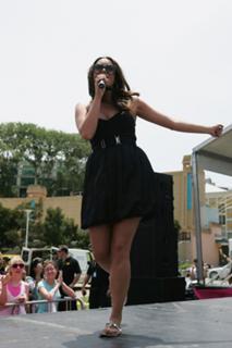 Ricki-Lee Coulter feet photo 19