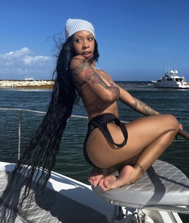 Rico Nasty feet photo 17
