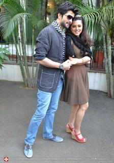 Riddhi Dogra feet photo 2