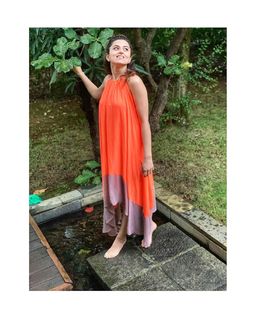 Riddhi Dogra feet photo 16