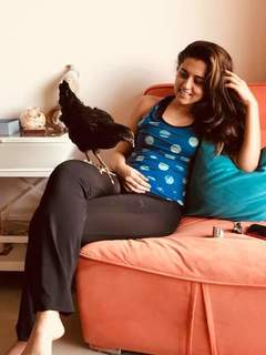 Riddhi Dogra feet photo 13