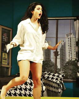 Riddhi Dogra feet photo 1
