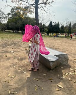 Riddhi Dogra feet photo 17