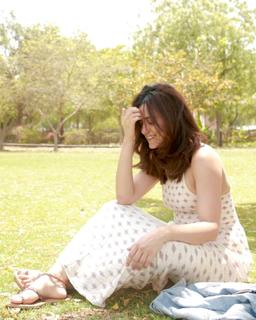 Riddhi Dogra feet photo 7
