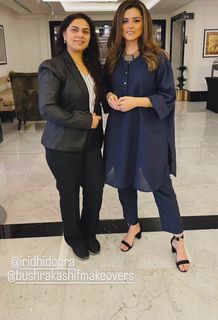 Riddhi Dogra feet photo 18
