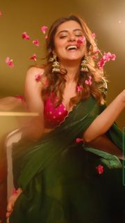 Riddhi Dogra feet photo 17