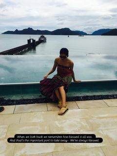 Riddhi Dogra feet photo 1