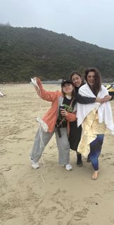 Riddhi Dogra feet photo 16