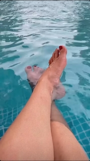 Ridhima Pandit feet photo 12