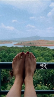 Ridhima Pandit feet photo 11
