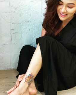 Ridhima Pandit feet photo 7