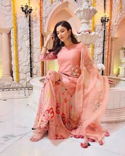 Ridhima Pandit feet photo 19