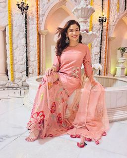 Ridhima Pandit feet photo 18