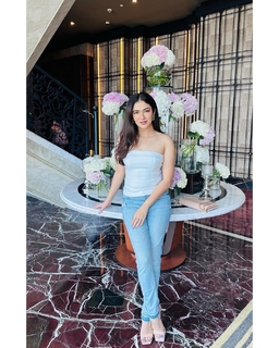 Ridhima Pandit feet photo 11