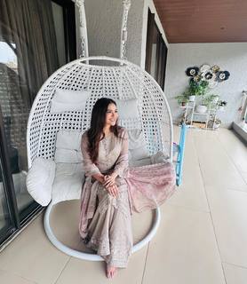 Ridhima Pandit feet photo 20