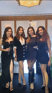 Ridhima Pandit feet photo 9
